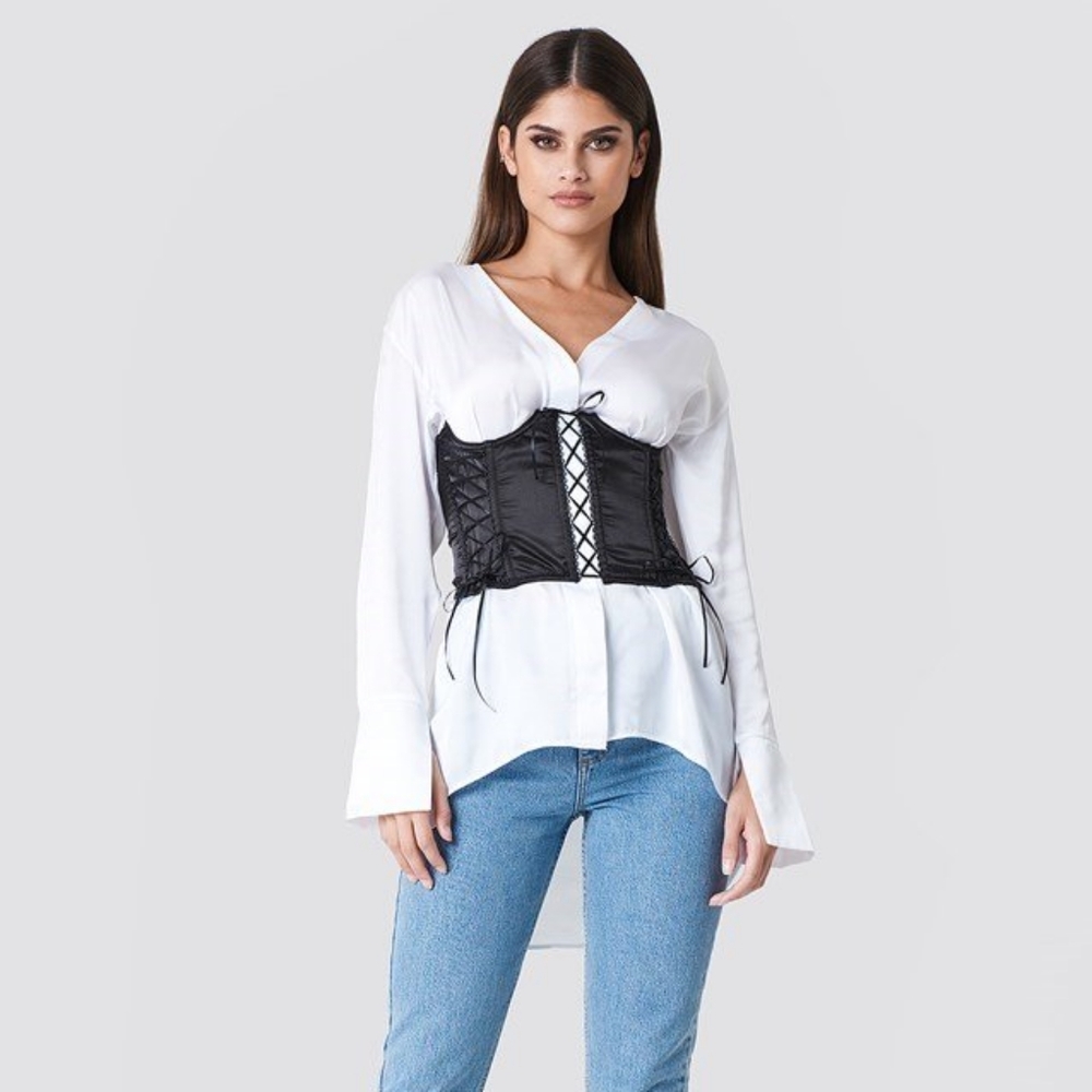 Lace-up corset under bust top
